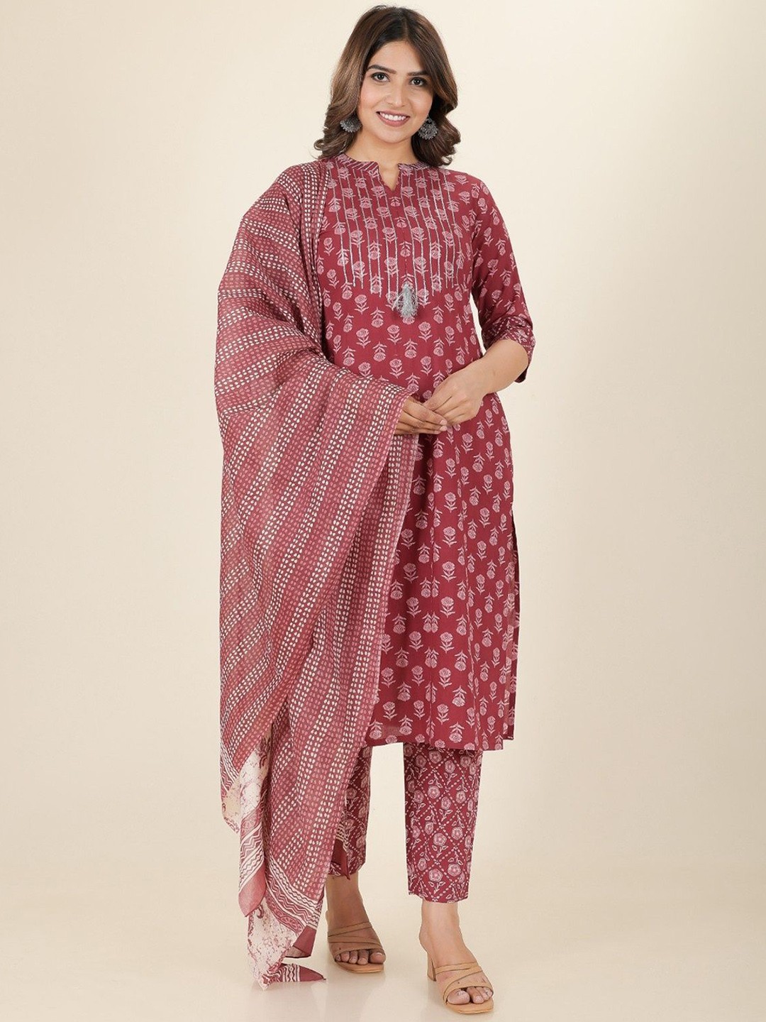 

Aramya Cotton Block Straight Kurta, Pink