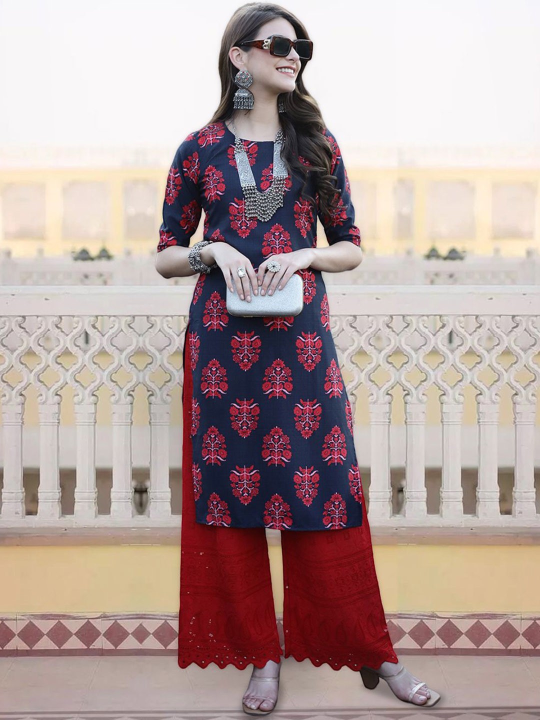 

7Threads Women Ethnic Motifs Checked Sequinned Floral Crepe Kurta, Multi