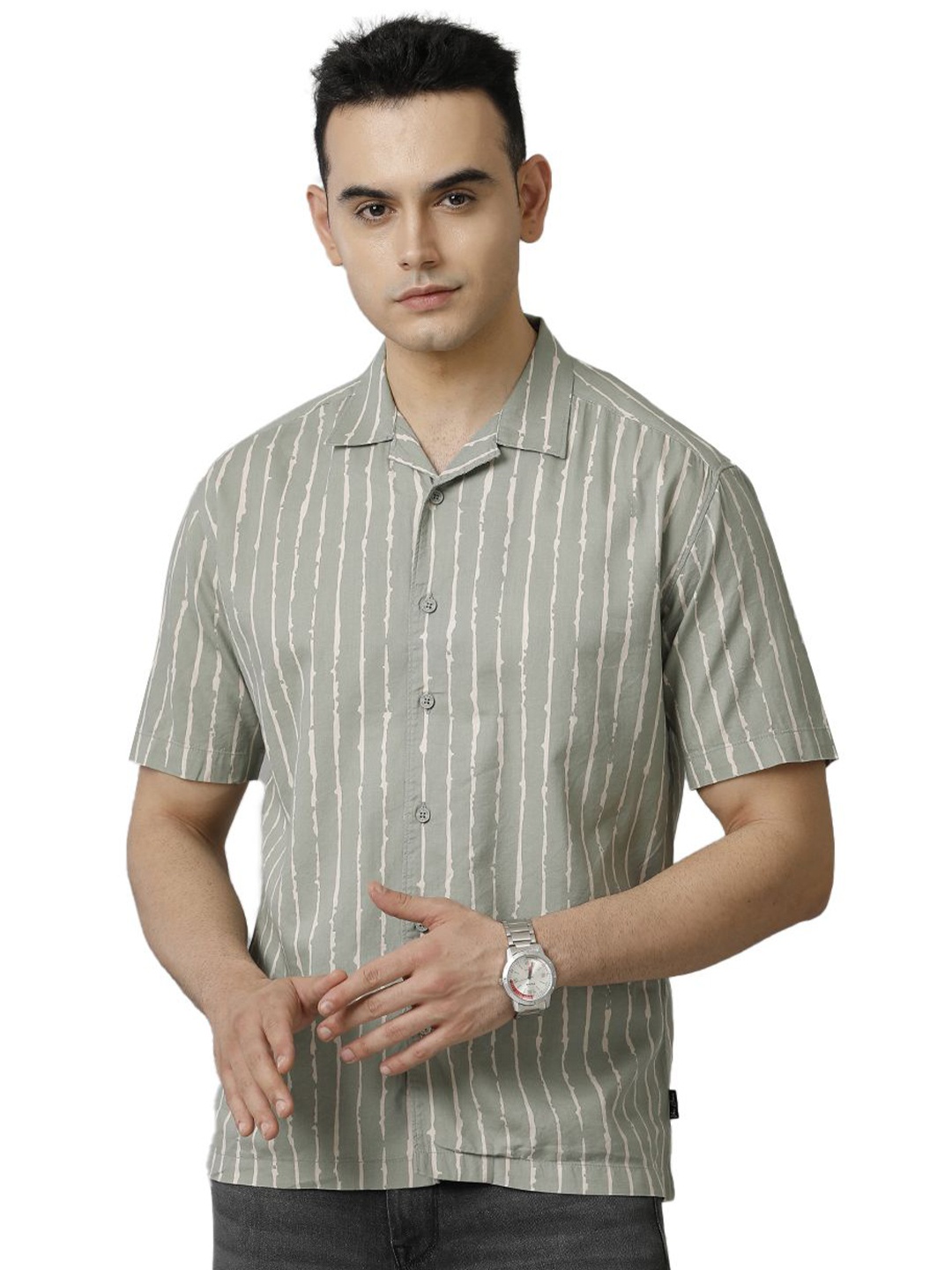 

Voi Jeans Men Boxy Opaque Striped Casual Shirt, Olive