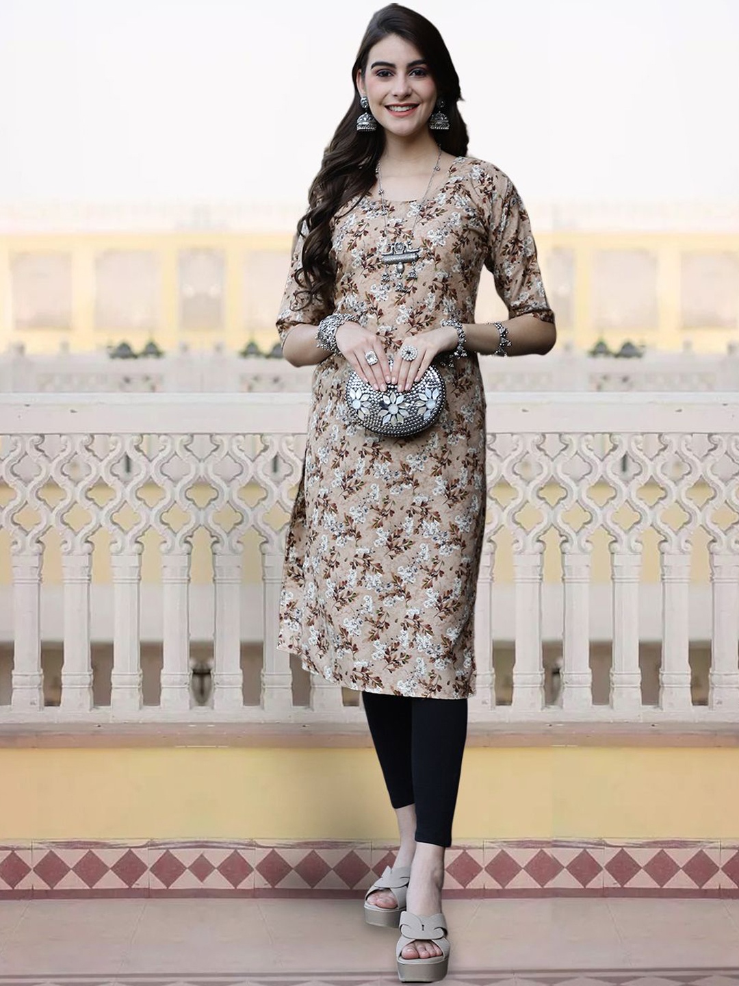 

7Threads Floral Printed Round Neck Straight Kurta, Brown
