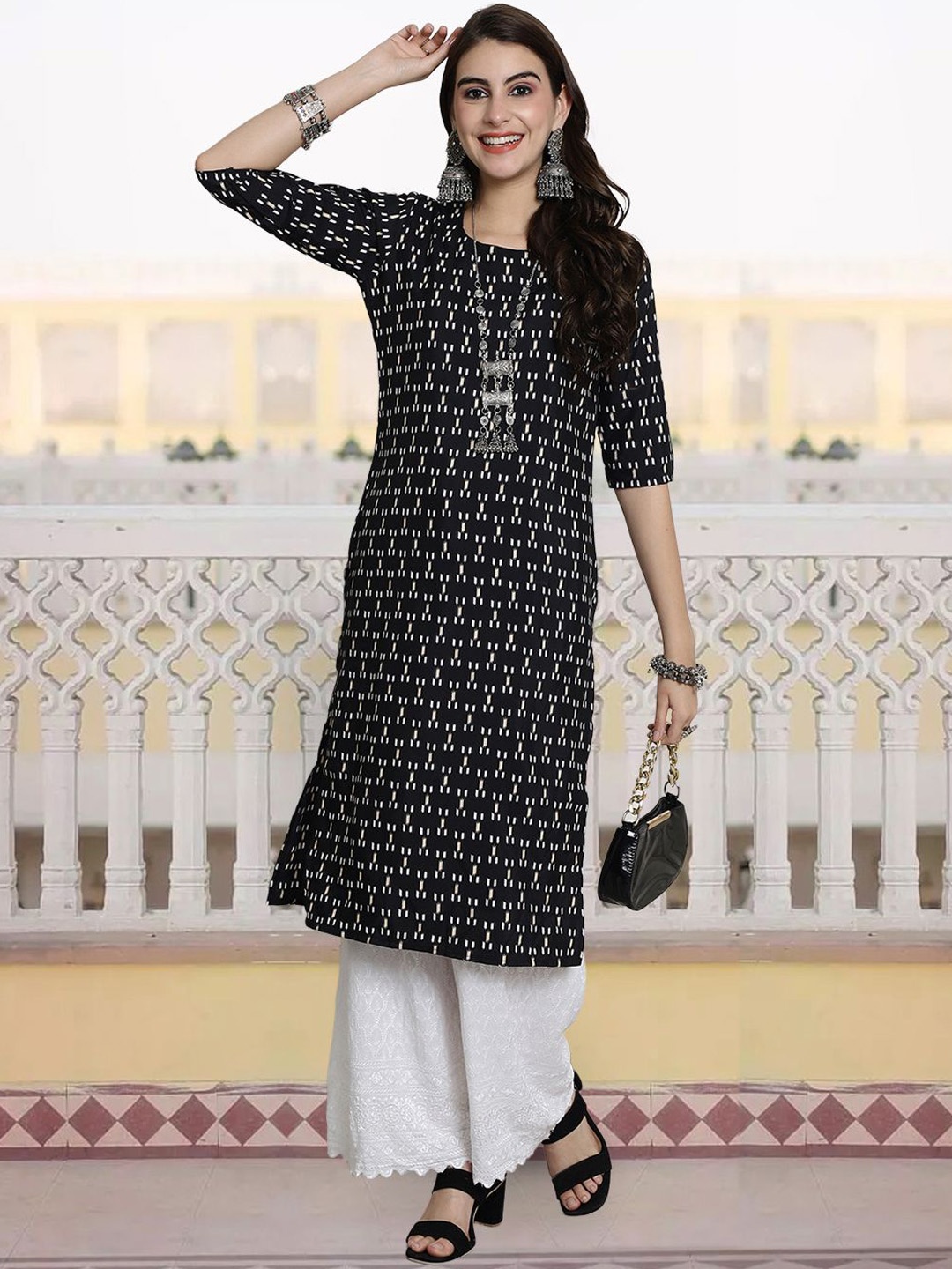 

7Threads Abstract Printed Round Neck Three-Quarter Sleeves Straight Kurta, Black