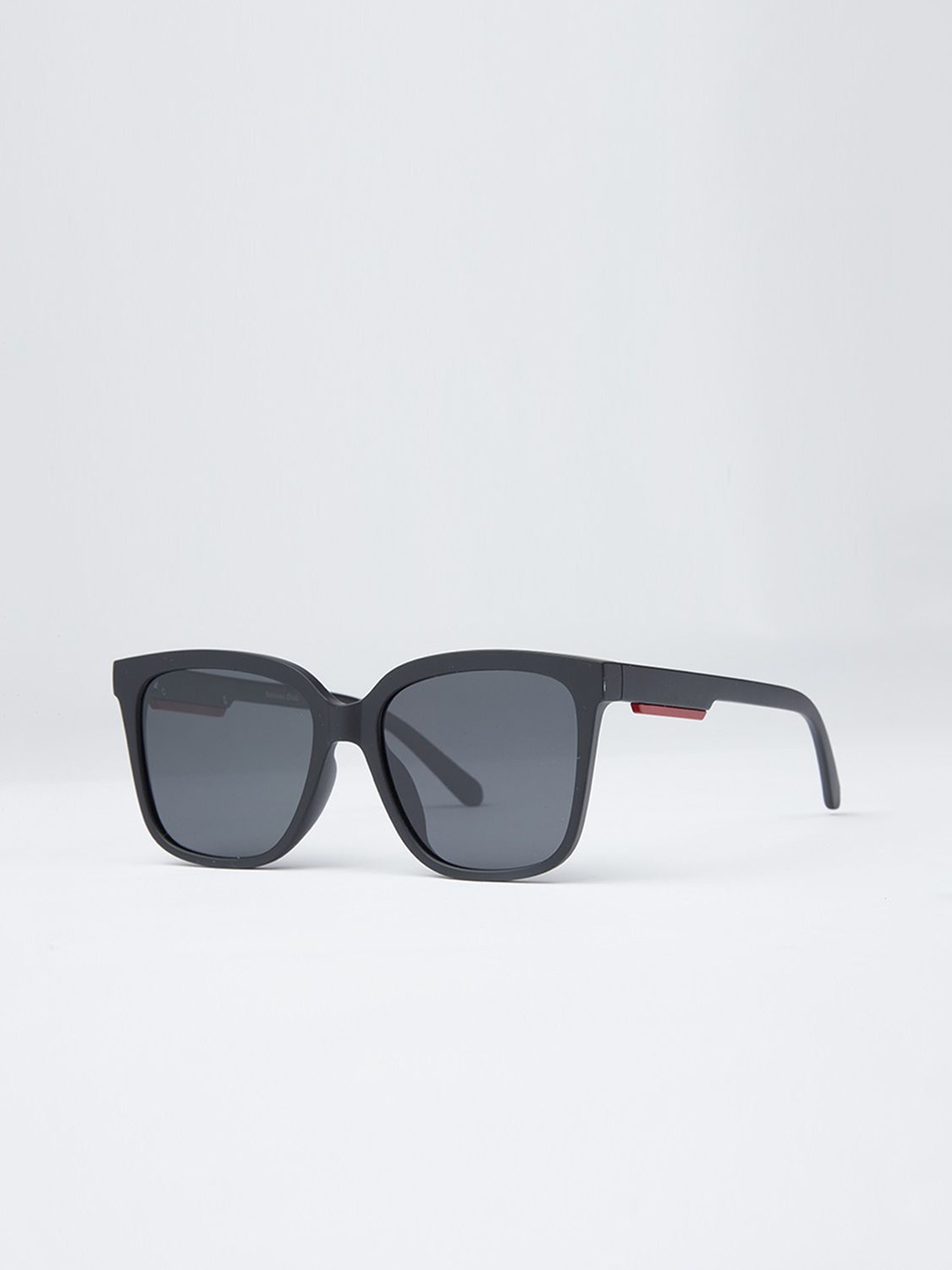 

Banana Club Unisex Square Sunglasses BVP9515-Devine Black, Blue