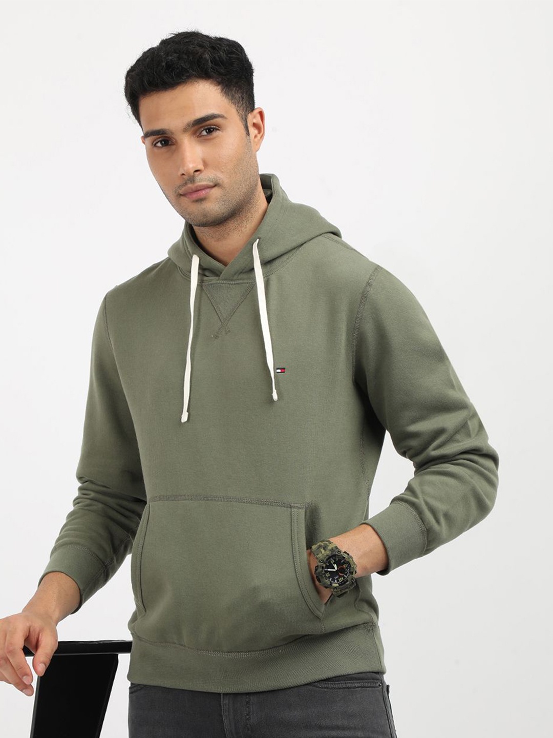 

Tommy Hilfiger Men Hooded Sweatshirt, Green