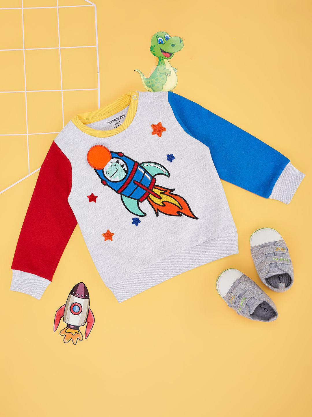 

Pantaloons Baby Boys Graphic Printed Sweatshirt, Grey