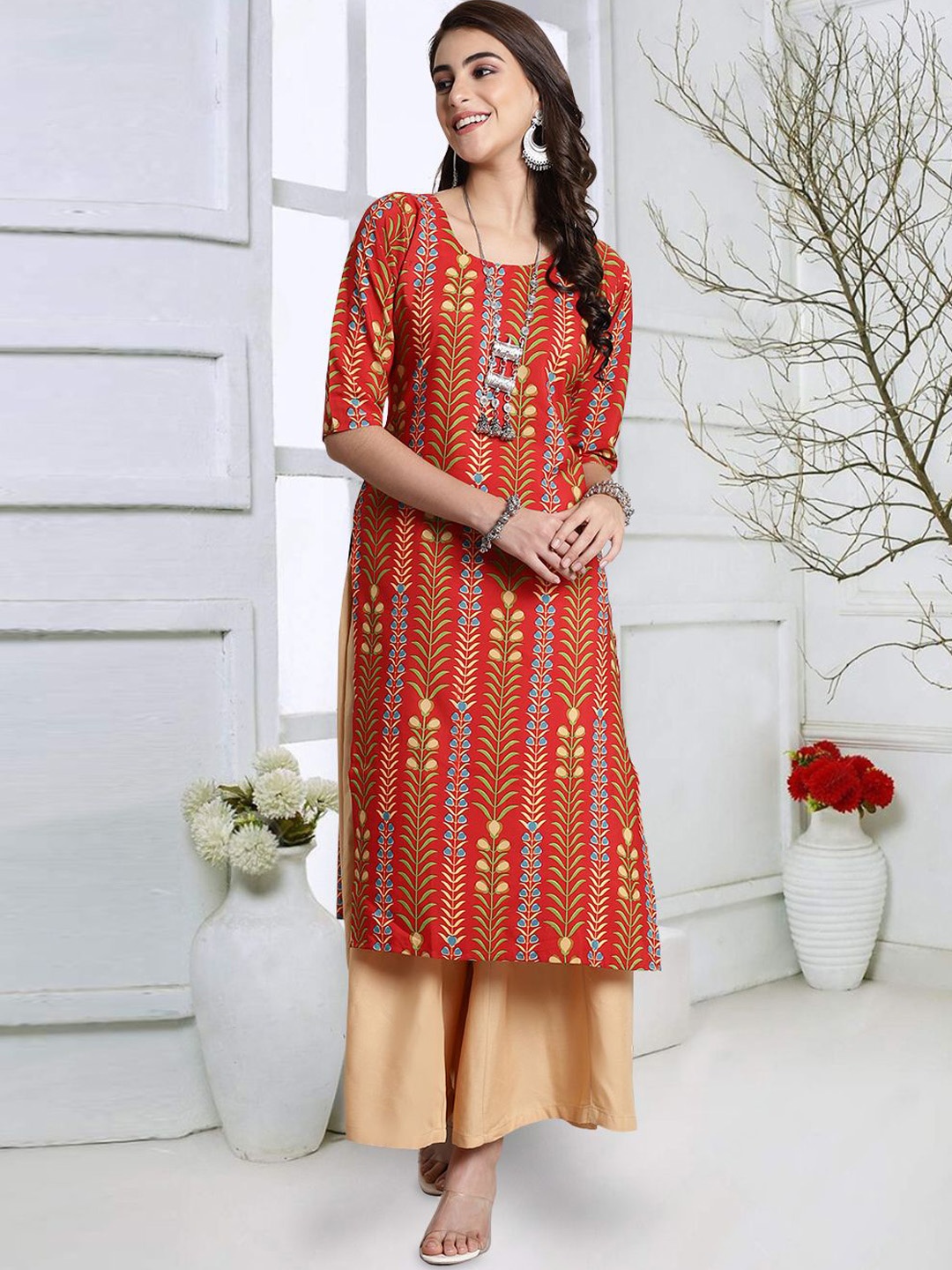 

7Threads Women Geometric Dyed Keyhole Neck Thread Work Floral Crepe Kurta, Multi