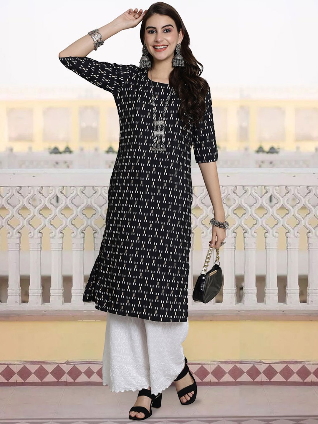 

7Threads Women Geometric Printed Thread Work Floral Crepe Kurta, Multi