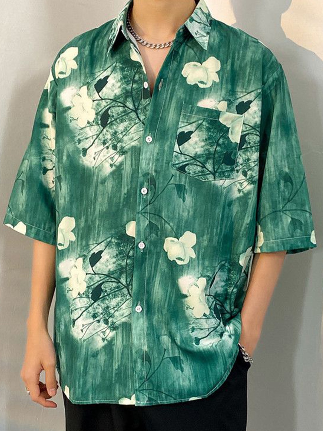 

StyleCast Men Floral Opaque Printed Casual Shirt, Green