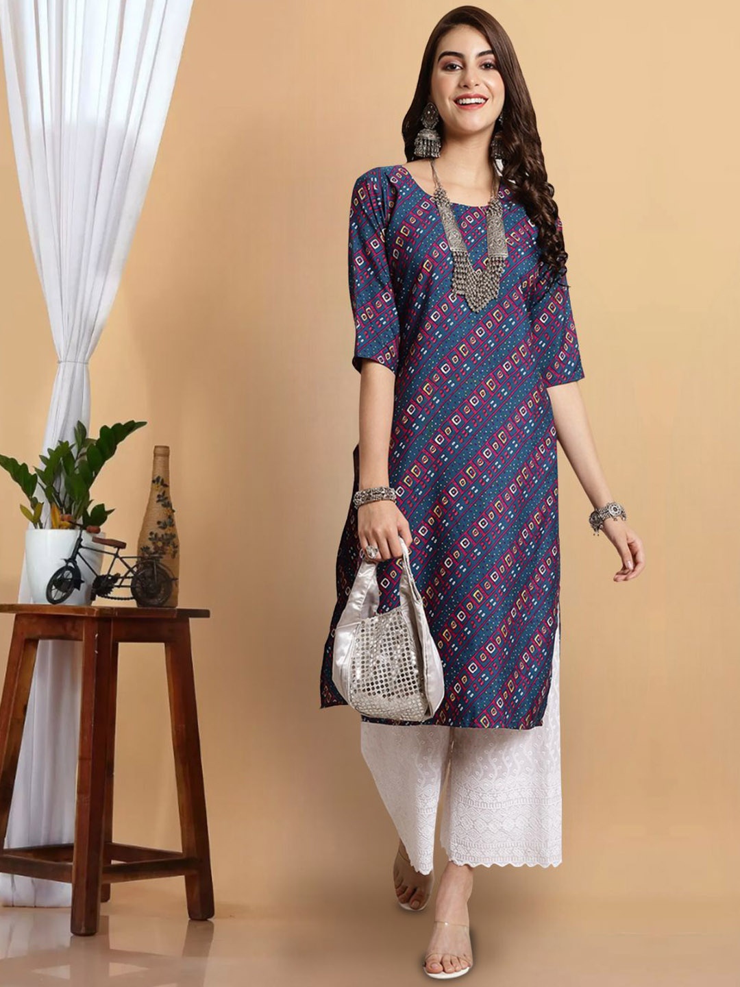

7Threads Bandhani Printed Crepe Straight Kurta, Blue