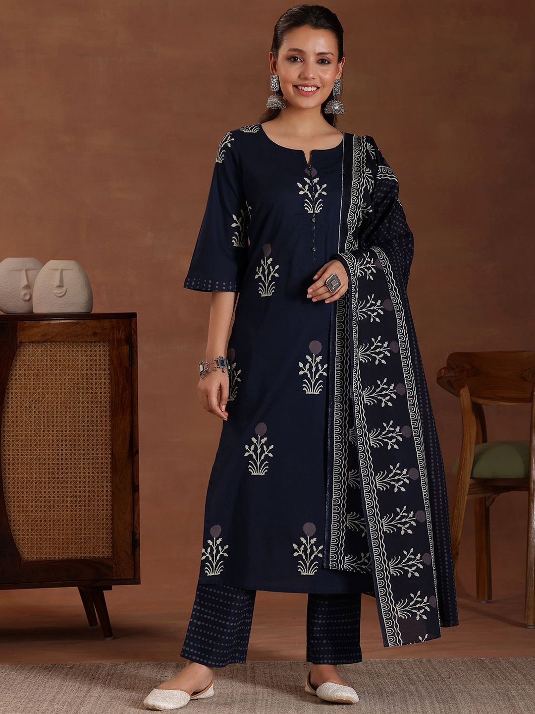 

Libas Floral Printed Regular Pure Cotton A Line Kurta with Trousers & Dupatta, Blue