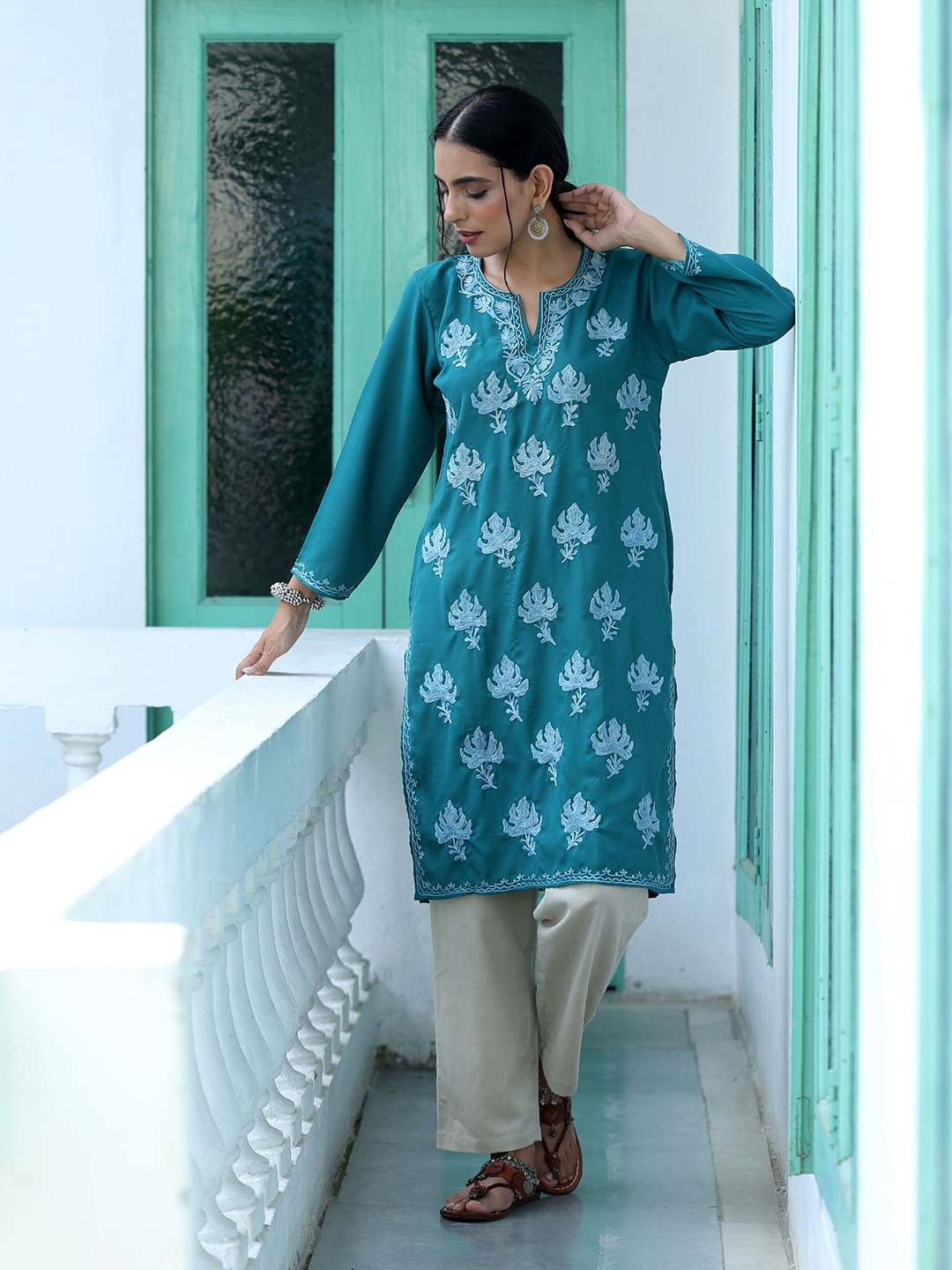 

House of Chikankari HOC Crafts Embroidered Woven Kurta, Green