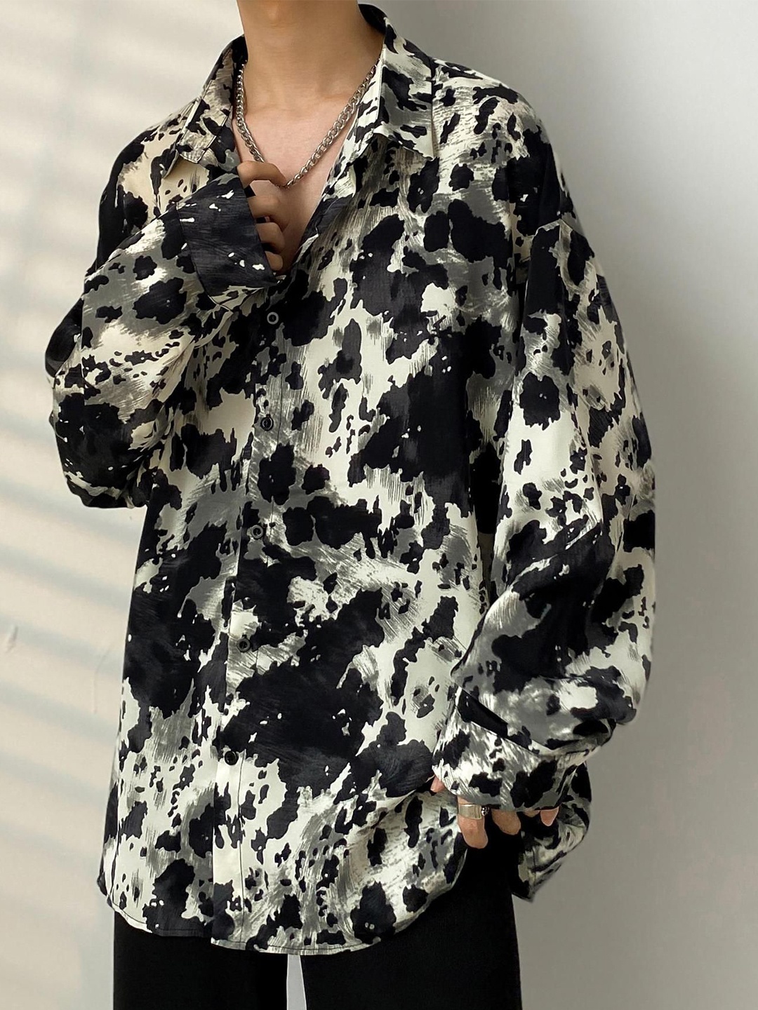 

StyleCast Men Opaque Printed Casual Shirt, Black