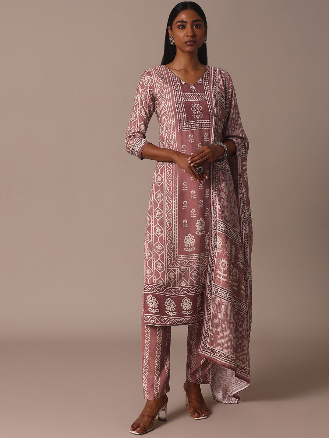 

KALKI Fashion Ethnic Motifs Printed V-Neck Beads and Stones Kurta with Trousers & Dupatta, Pink