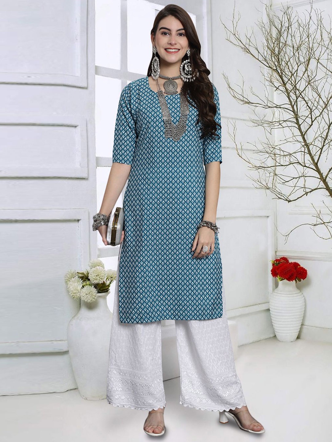 

7Threads Floral Printed Round Neck Straight Kurta, Blue