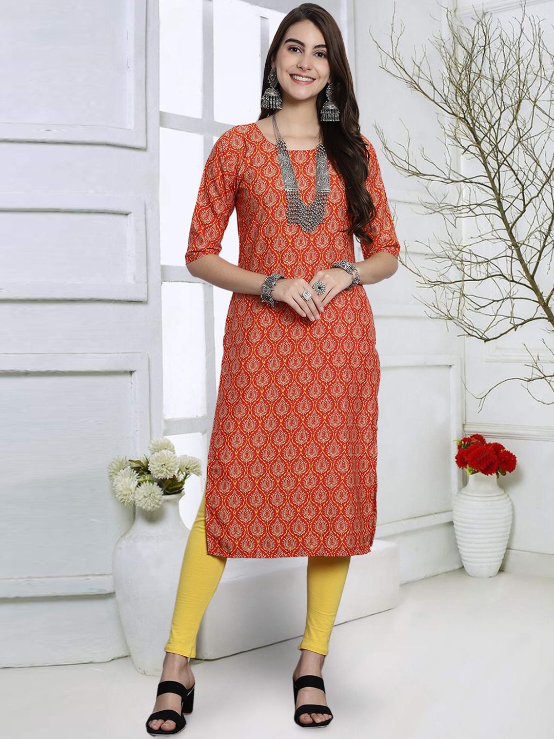 

7Threads Women Geometric Keyhole Neck Sequinned Floral Crepe Kurta, Multi