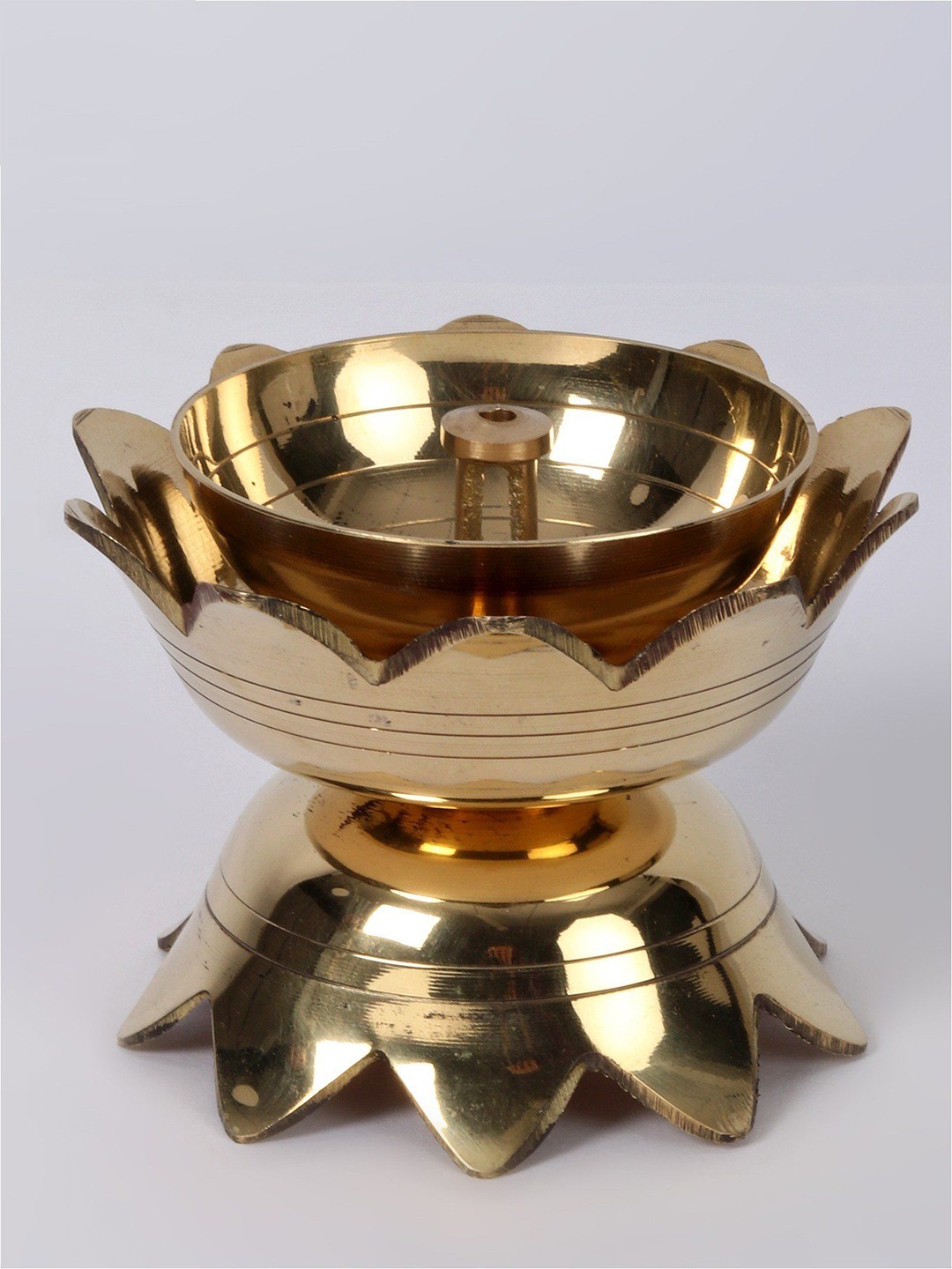 

Exotic India Brass Lotus Wick Puja Lamp - Small, Gold