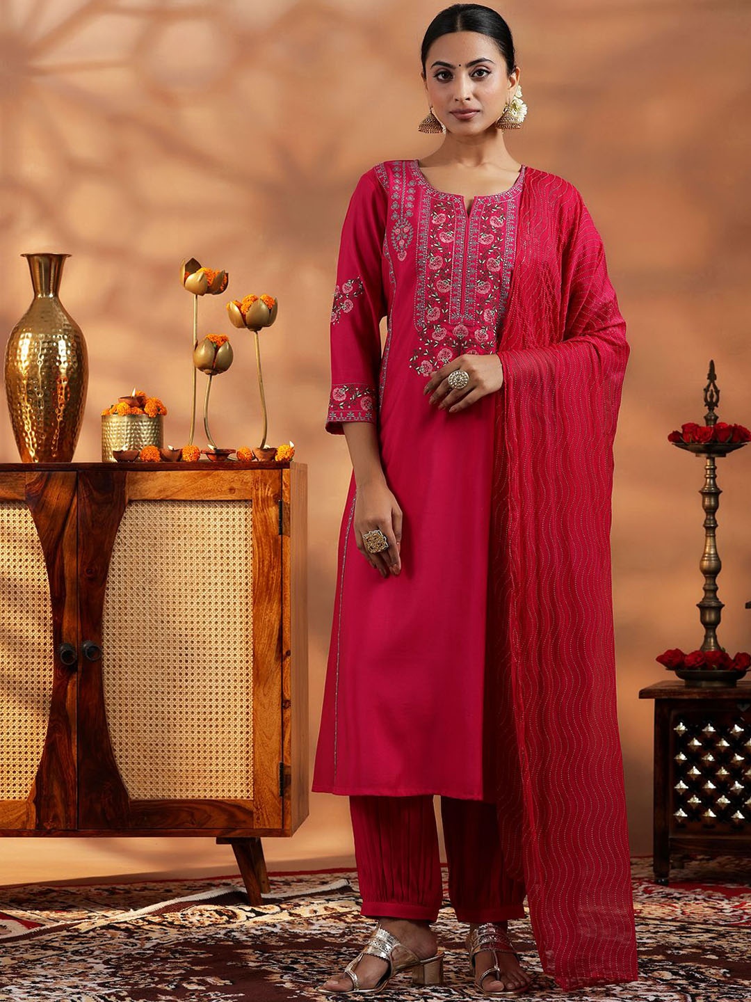 

Libas Floral Embroidered Thread Work Notch Neck A Line Kurta with Salwar & Dupatta, Pink