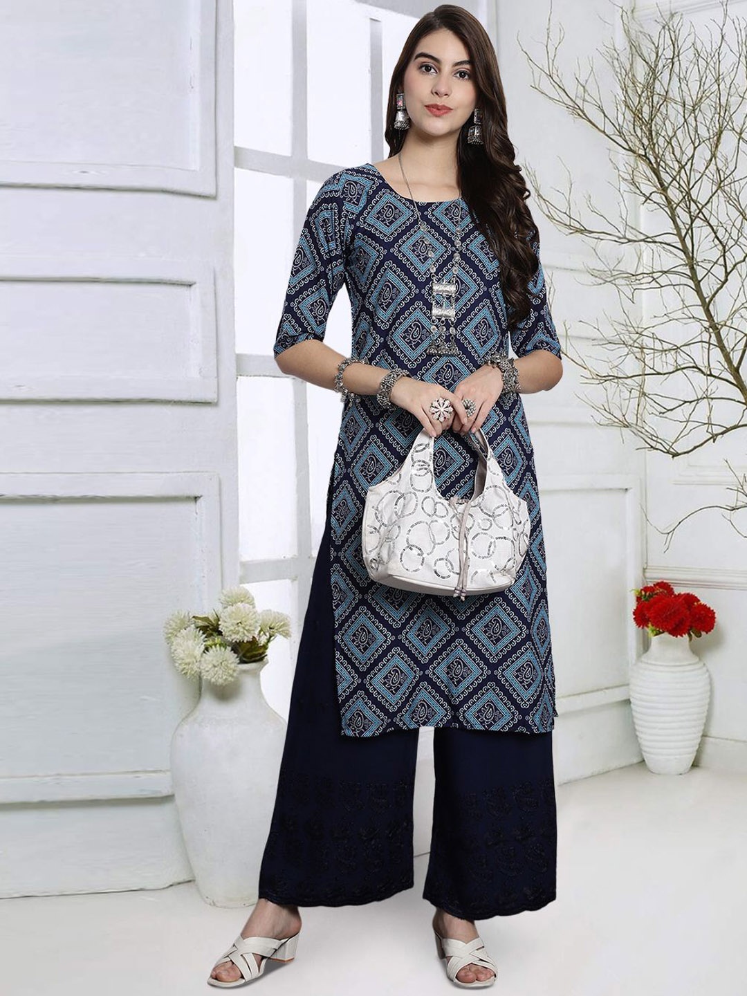 

7Threads Women Geometric Printed Keyhole Neck Mirror Work Floral Crepe Kurta, Multi