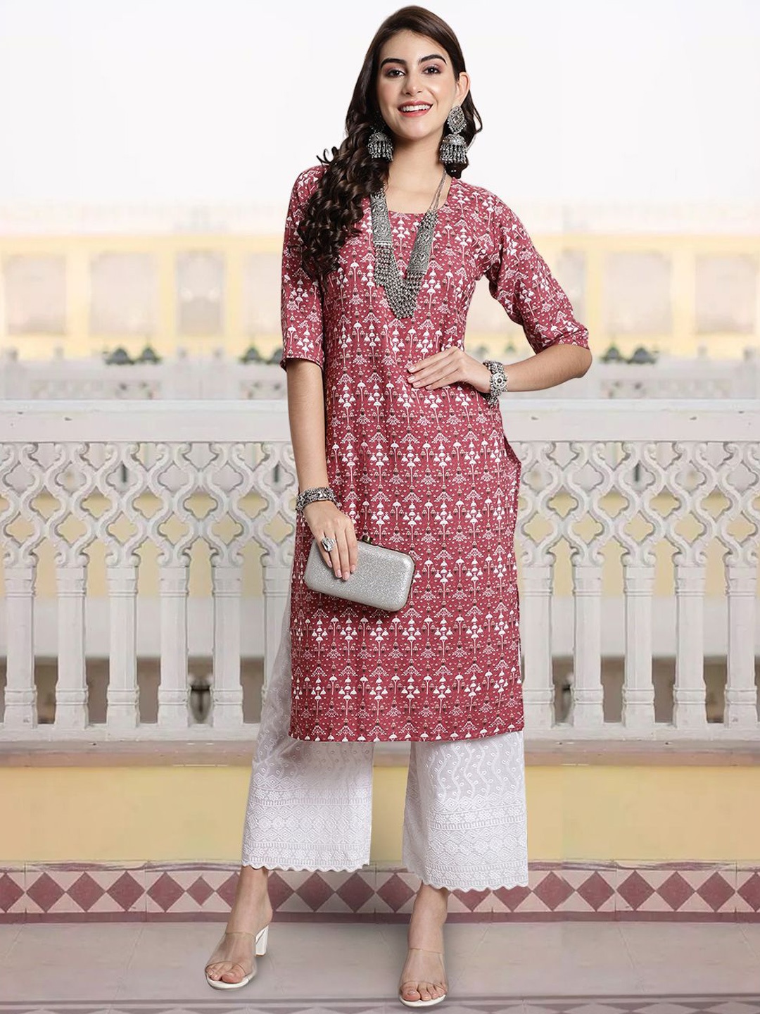 

7Threads Ethnic Motifs Printed Round Neck Crepe Straight Kurta, Red