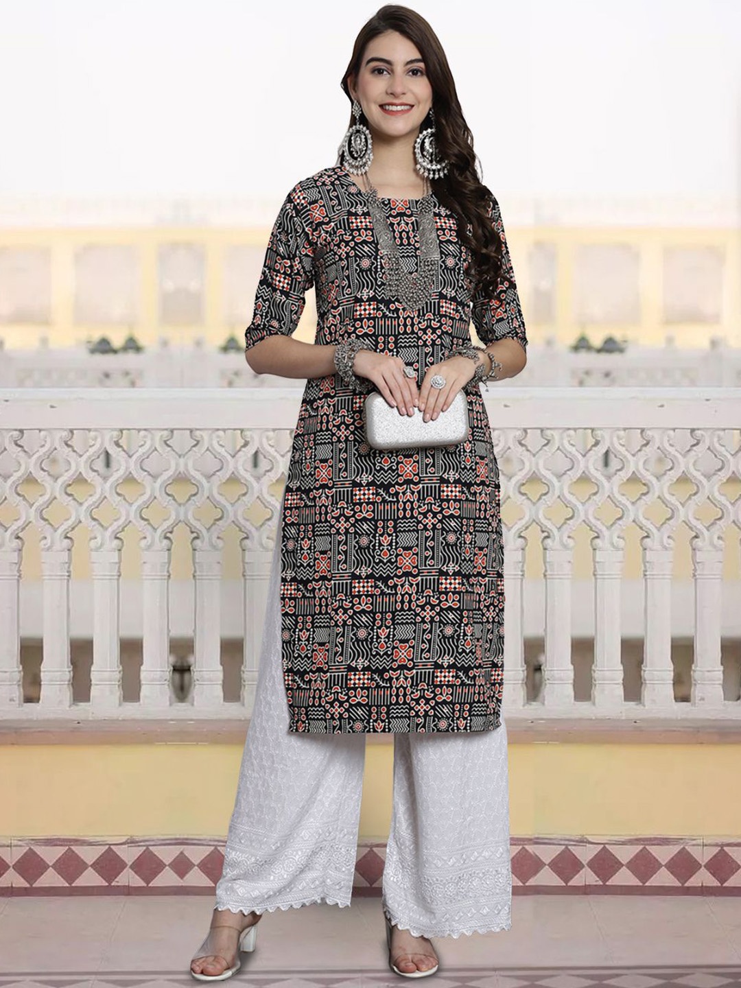 

7Threads Ethnic Motifs Printed Round Neck Straight Kurta, Black