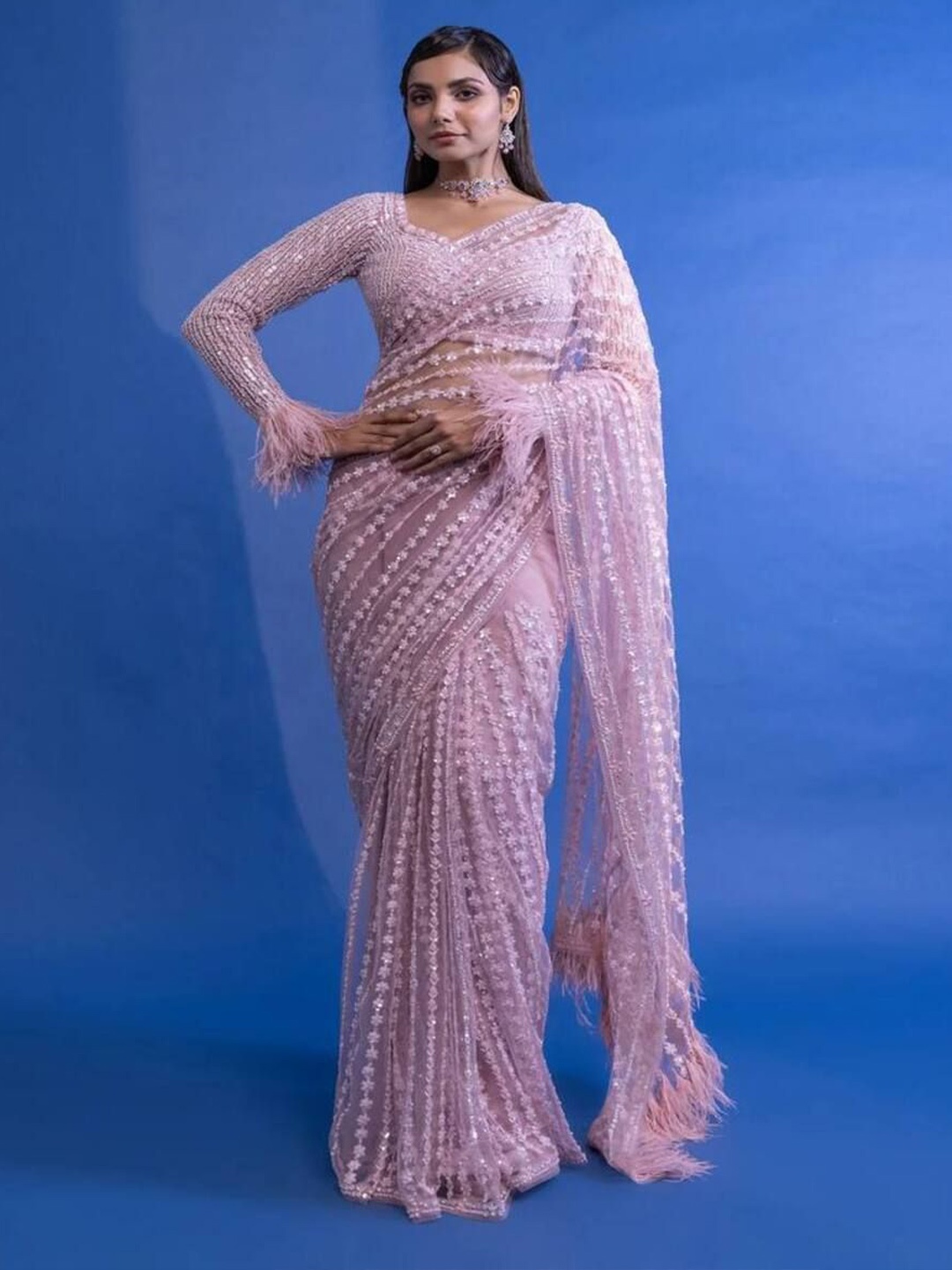

SANJANA SILK Ethnic Motifs Sequinned Net Saree, Lavender