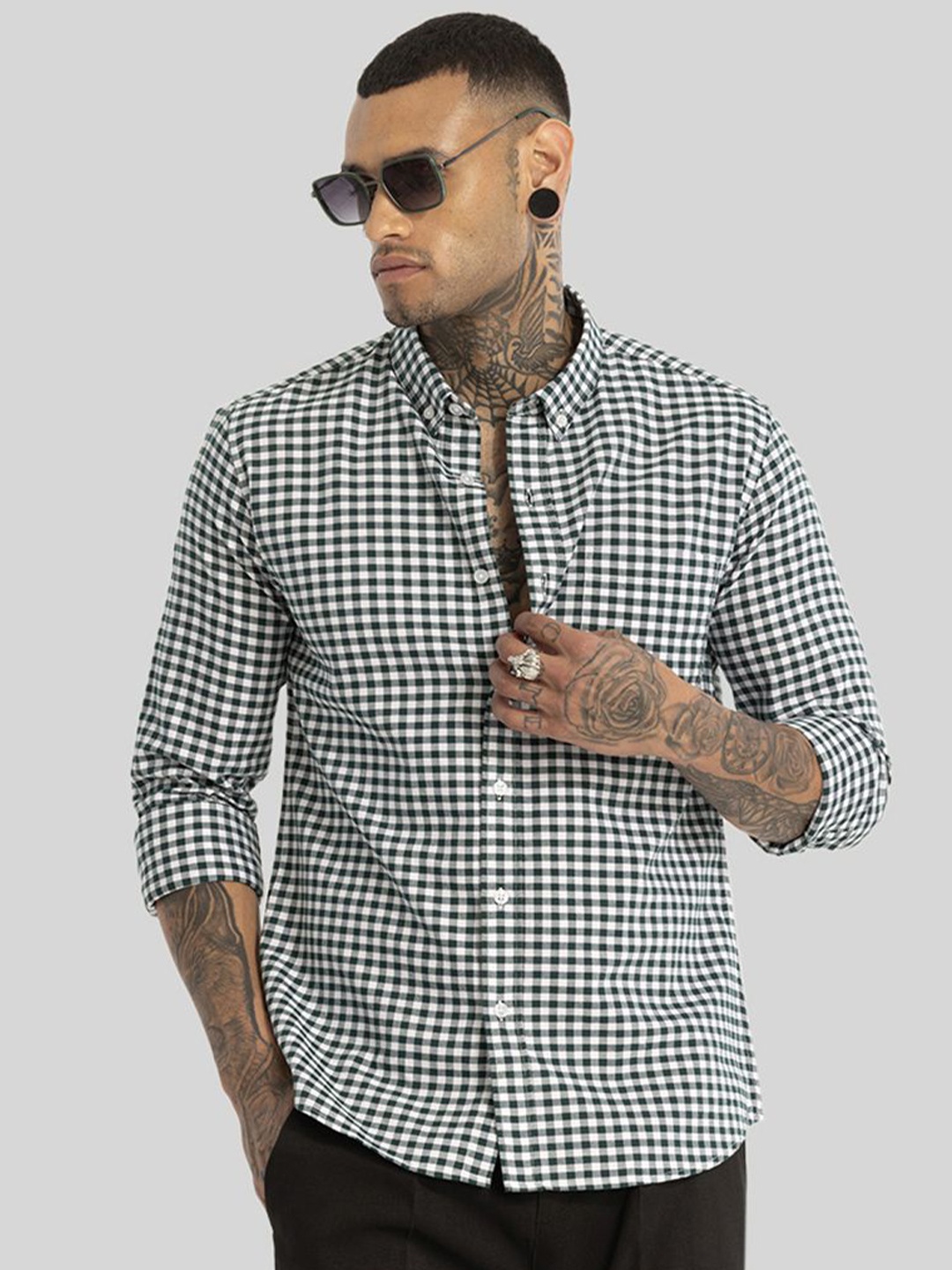 

Snitch Men Smart Button-Down Collar Gingham Checked Cotton Slim Fit Casual Shirt, Green