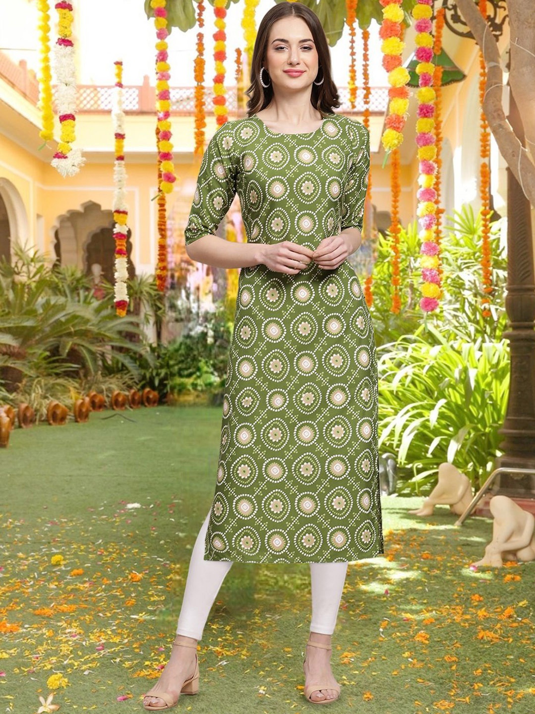 

7Threads Bandhani Printed Round Neck Crepe Straight Kurta, Green