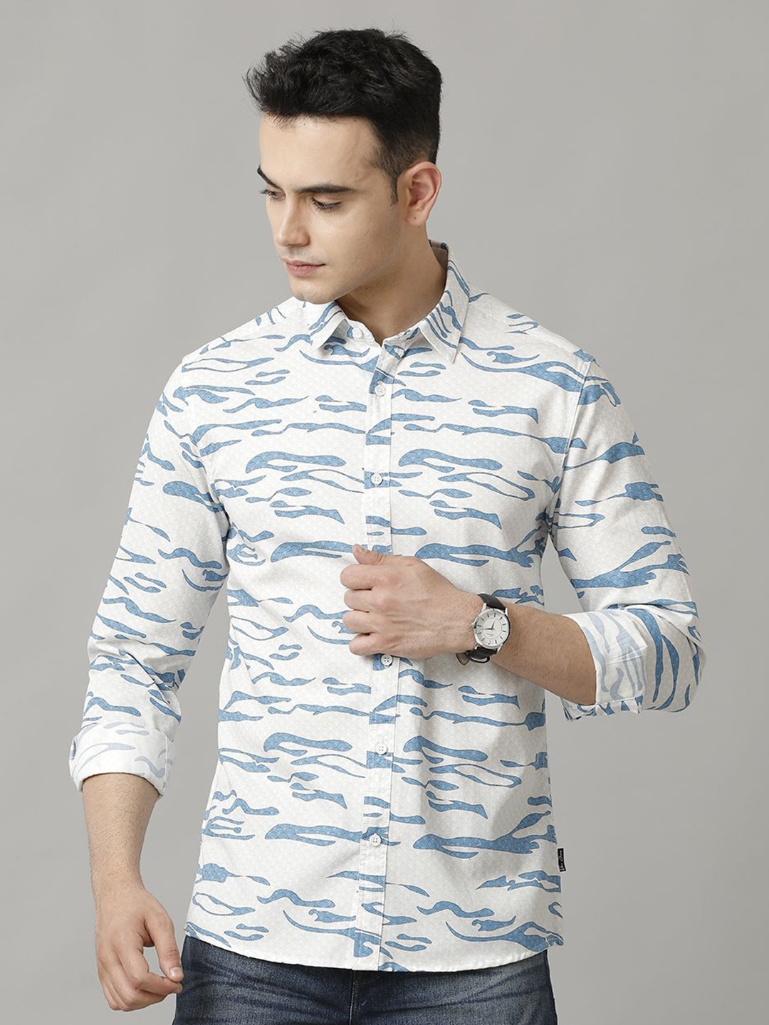 

Voi Jeans Men Slim Fit Opaque Printed Casual Shirt, White