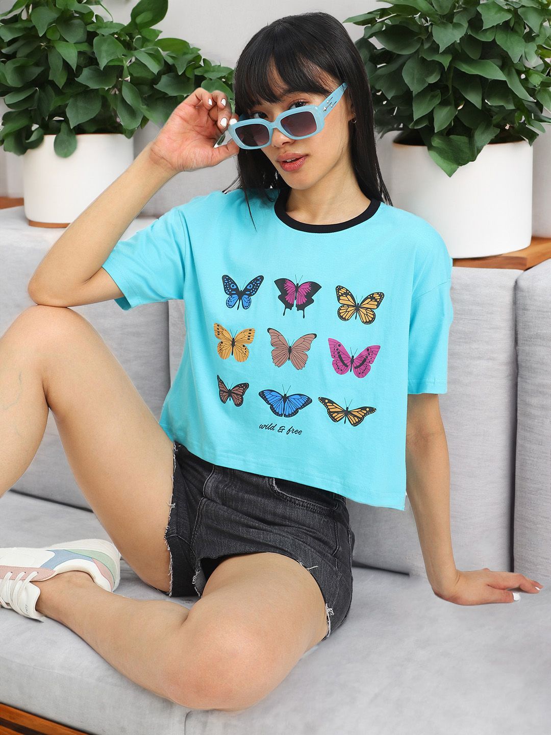 

JUNEBERRY Women Graphic Printed Round Neck Pure Cotton Top, Turquoise blue