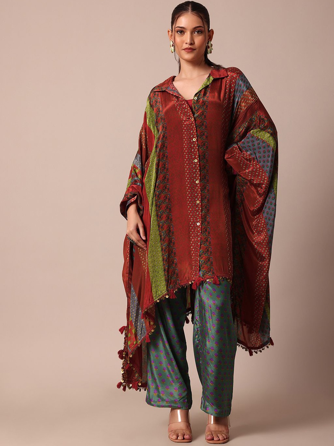 

KALKI Fashion Floral Printed Shirt Collar Flared Sleeves Kaftan Kura With Trousers, Red