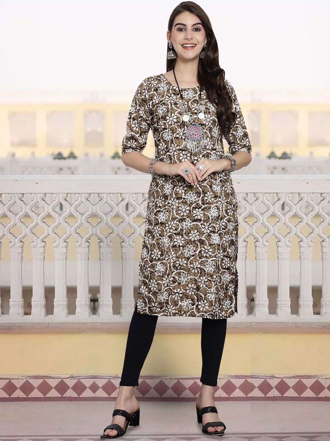 

7Threads Floral Printed Round Neck Straight Kurta, Brown