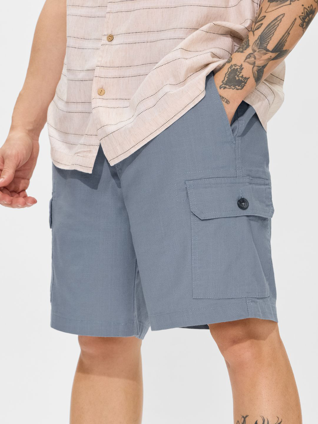 

The Souled Store Men Mid-Rise Cargo Shorts, Blue