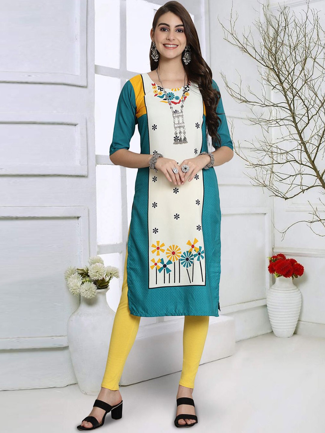 

7Threads Floral Printed Round Neck Straight Kurta, Green