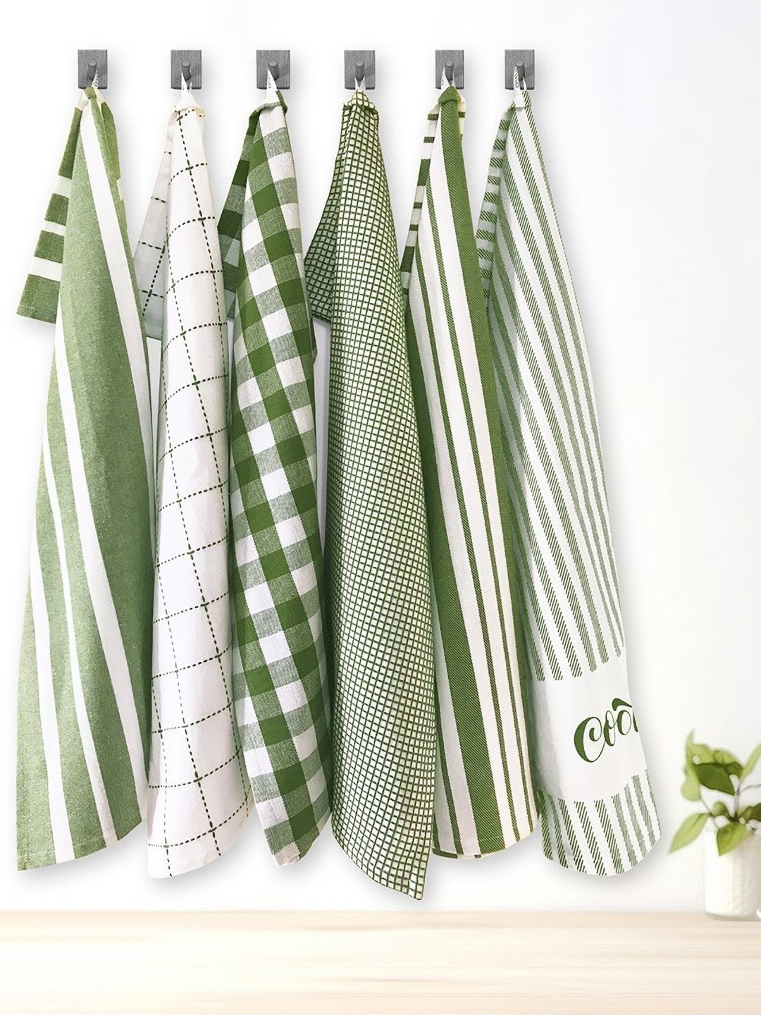 

OASIS Green & White 6 Pieces Printed Cotton Kitchen Towels