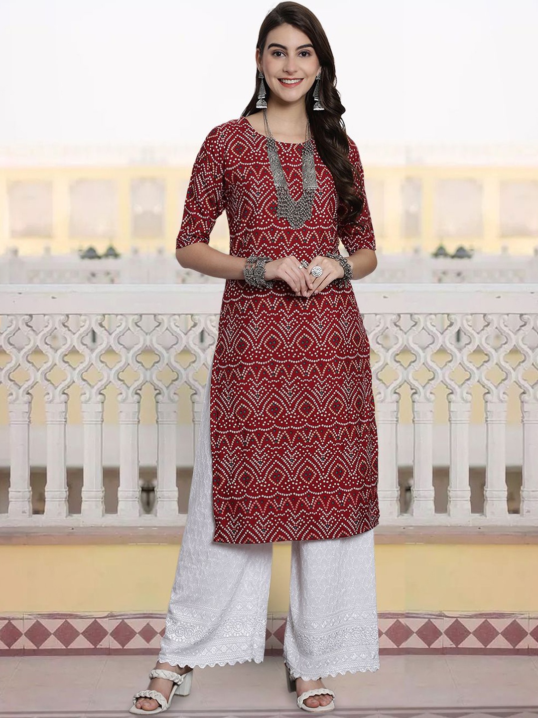 

7Threads Bandhani Printed Round Neck Straight Kurta, Red