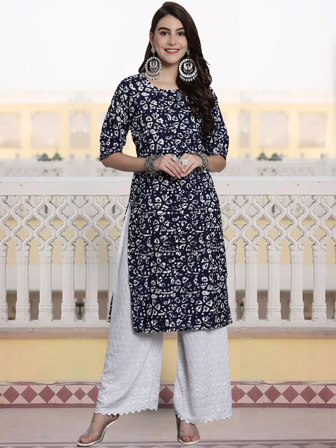 

7Threads Abstract Printed Round Neck Straight Kurta, Black