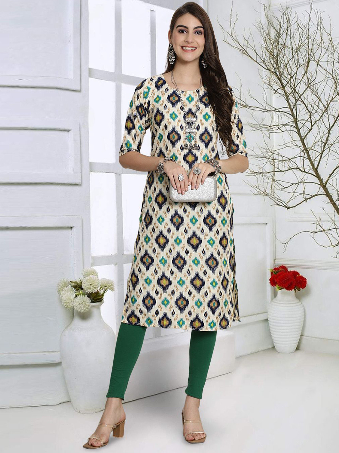 

KALINI Geometric Printed Round Neck Straight Kurta, Beige
