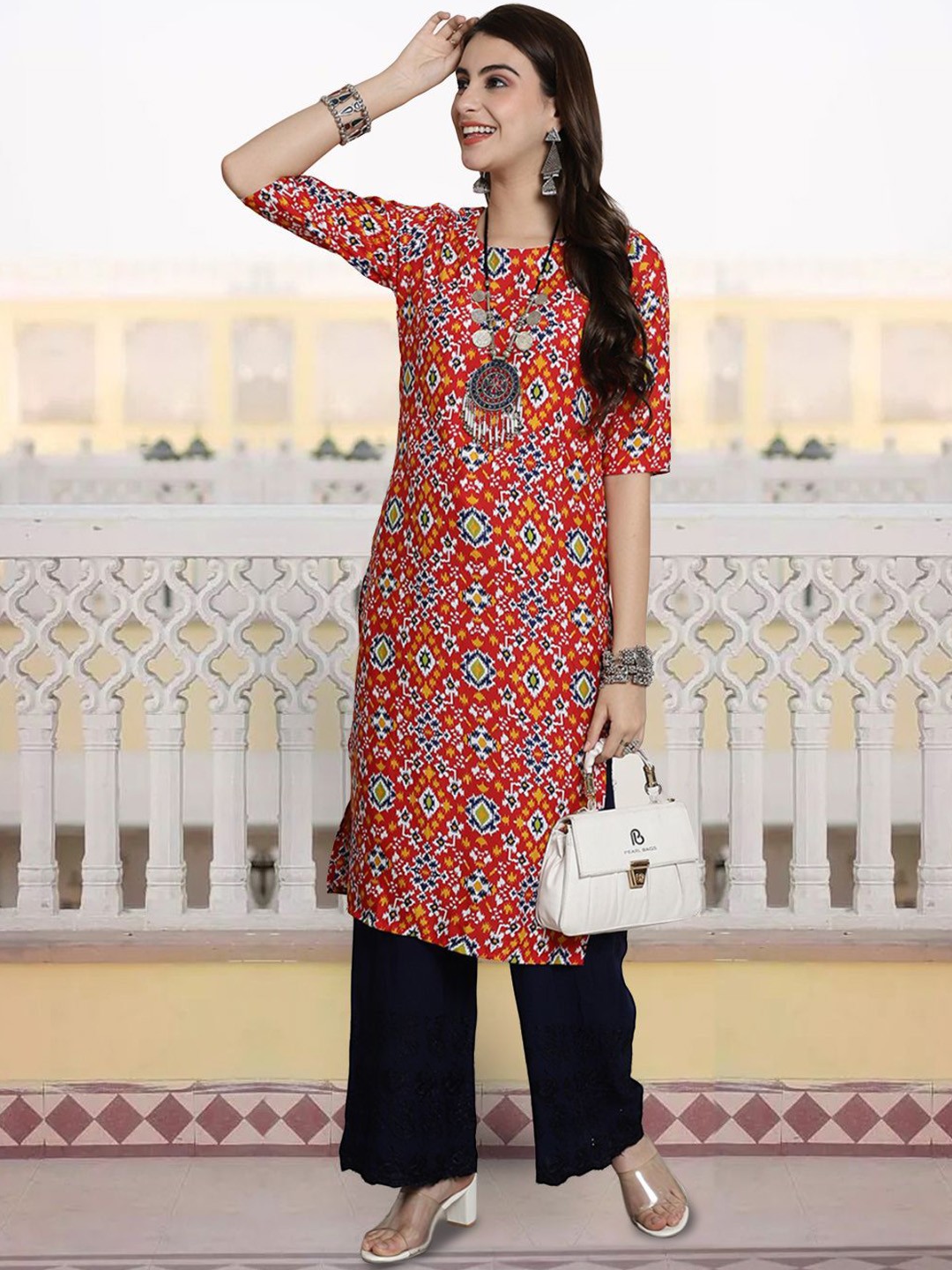 

7Threads Abstract Printed Round Neck Straight Kurta, Red