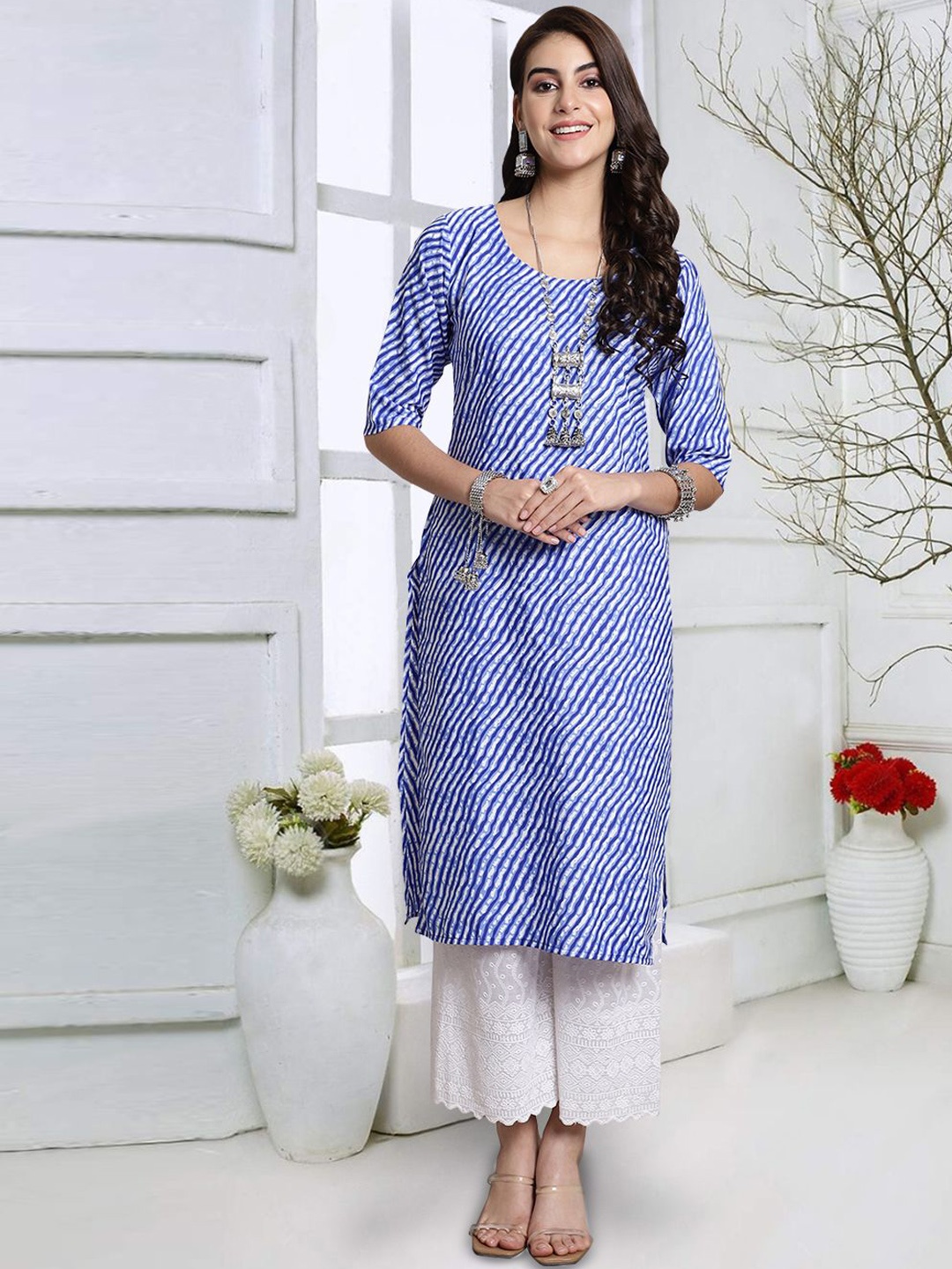 

7Threads Leheriya Printed Round Neck Straight Kurta, Blue