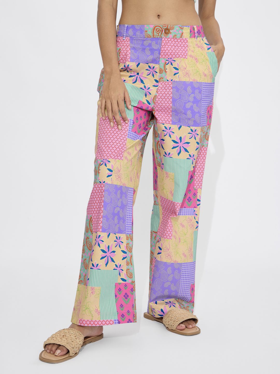 

The Souled Store Women Floral Printed Mid-Rise CottonTrousers, Purple