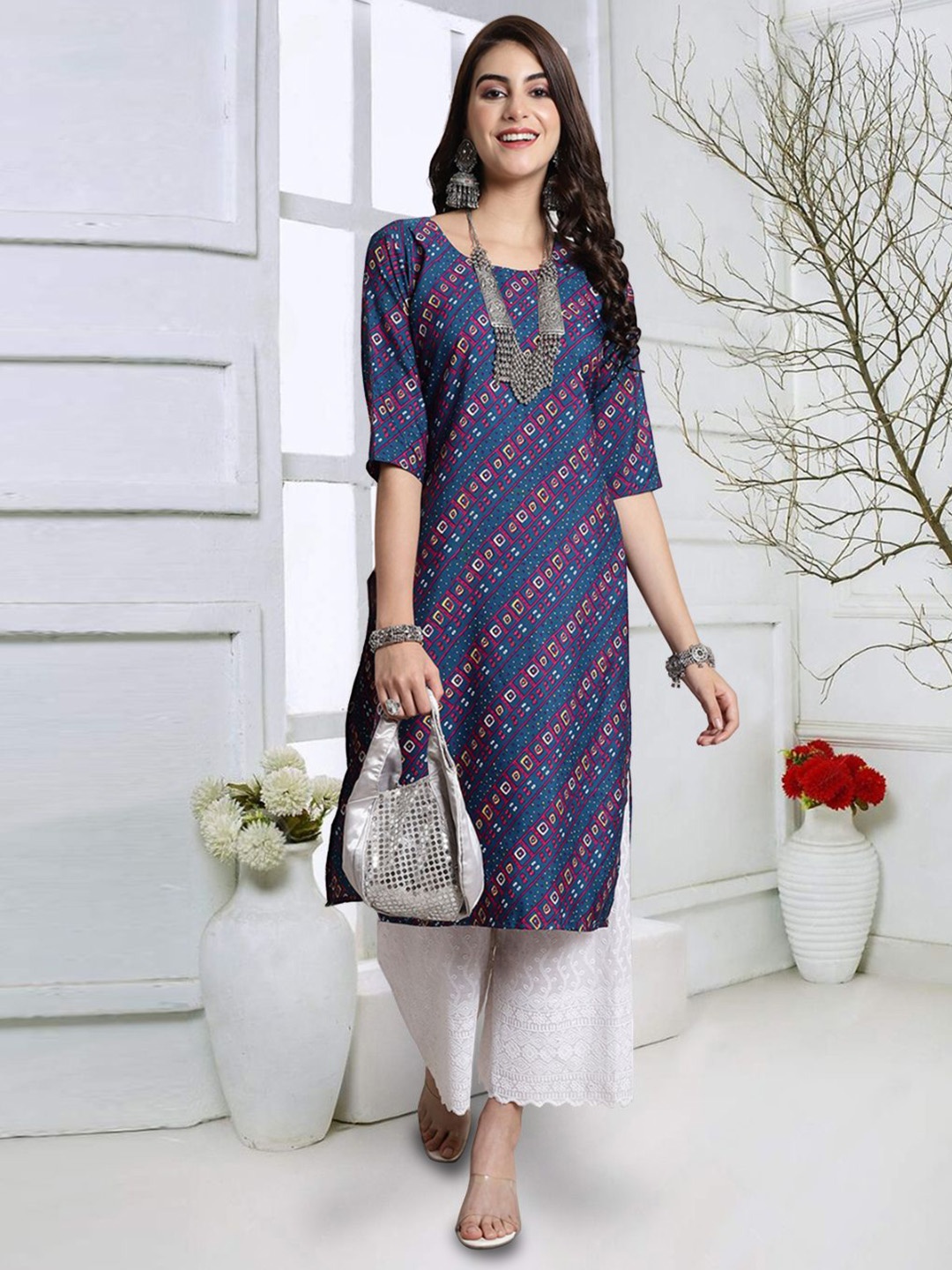 

7Threads Geometric Printed Round Neck Crepe Straight Kurta, Blue