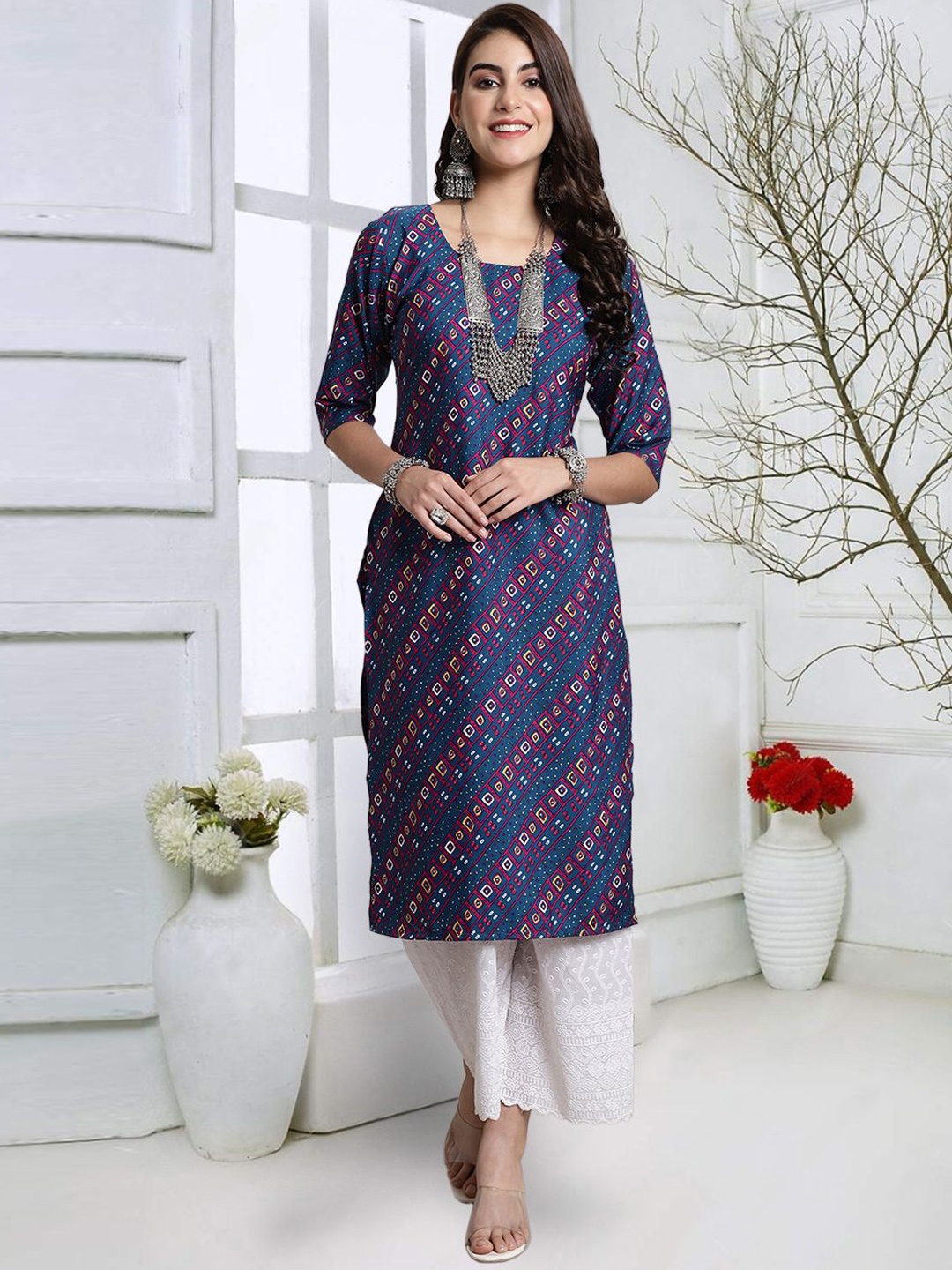 

7Threads Geometric Printed Round Neck Straight Kurta, Blue