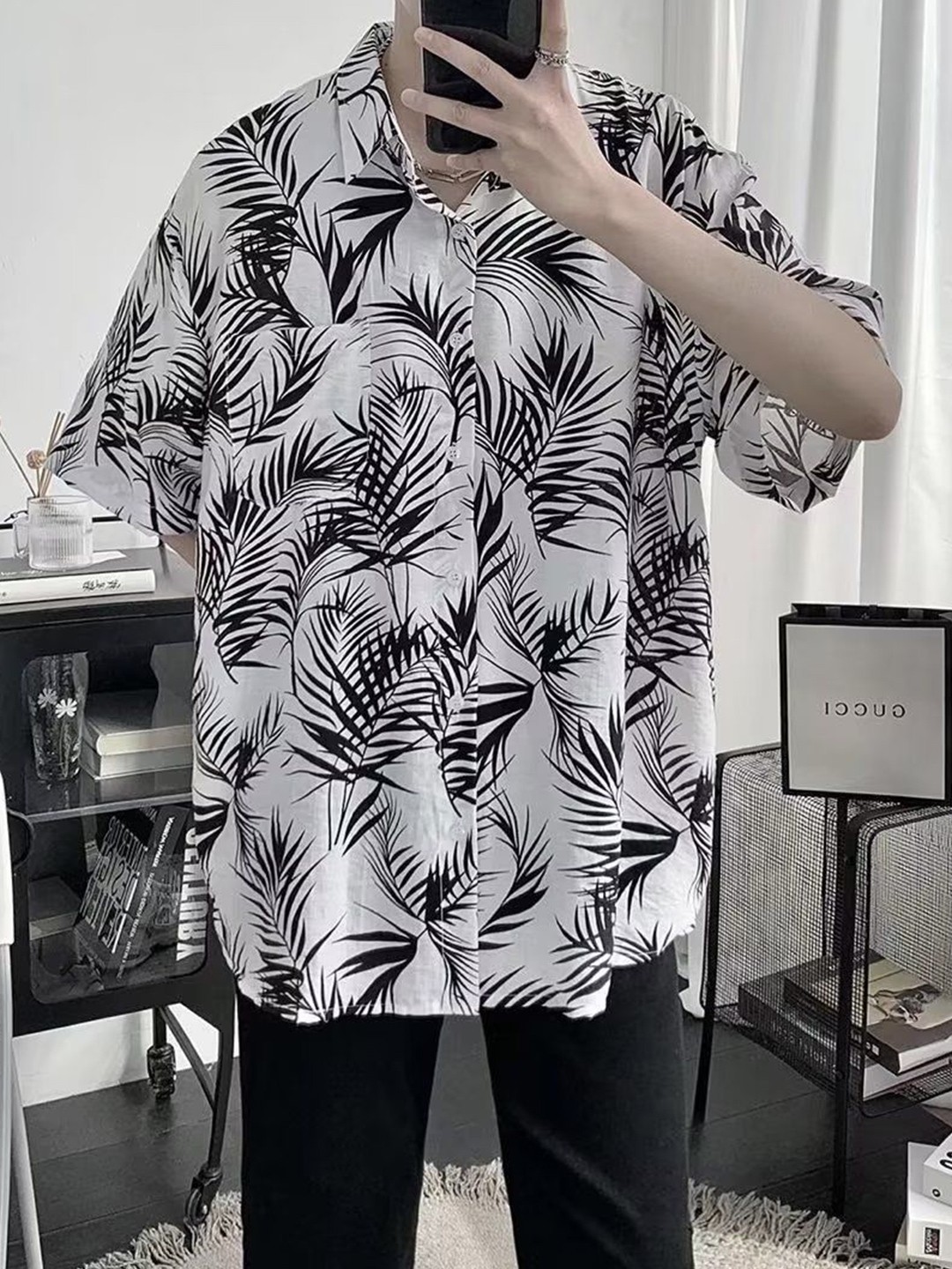 

StyleCast Men Floral Opaque Printed Casual Shirt, Black