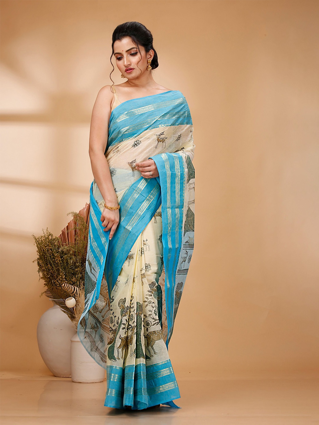 

DipDiya Ethnic Motifs Zari Pure Cotton Taant Saree, Blue