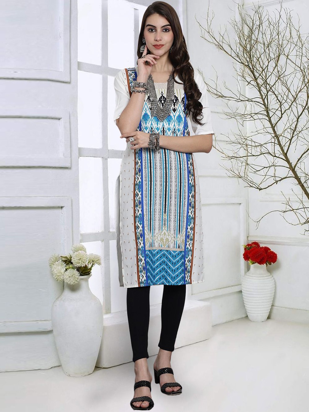 

7Threads Geometric Printed Round Neck Straight Kurta, White