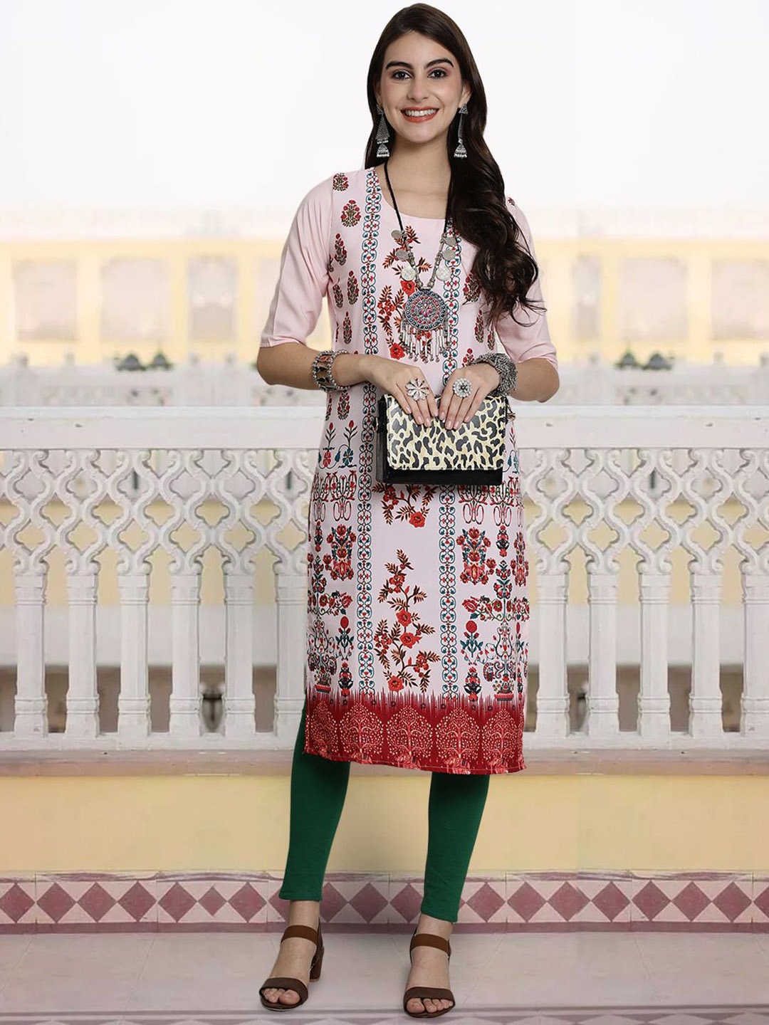 

7Threads Floral Printed Round Neck Straight Kurta, Pink