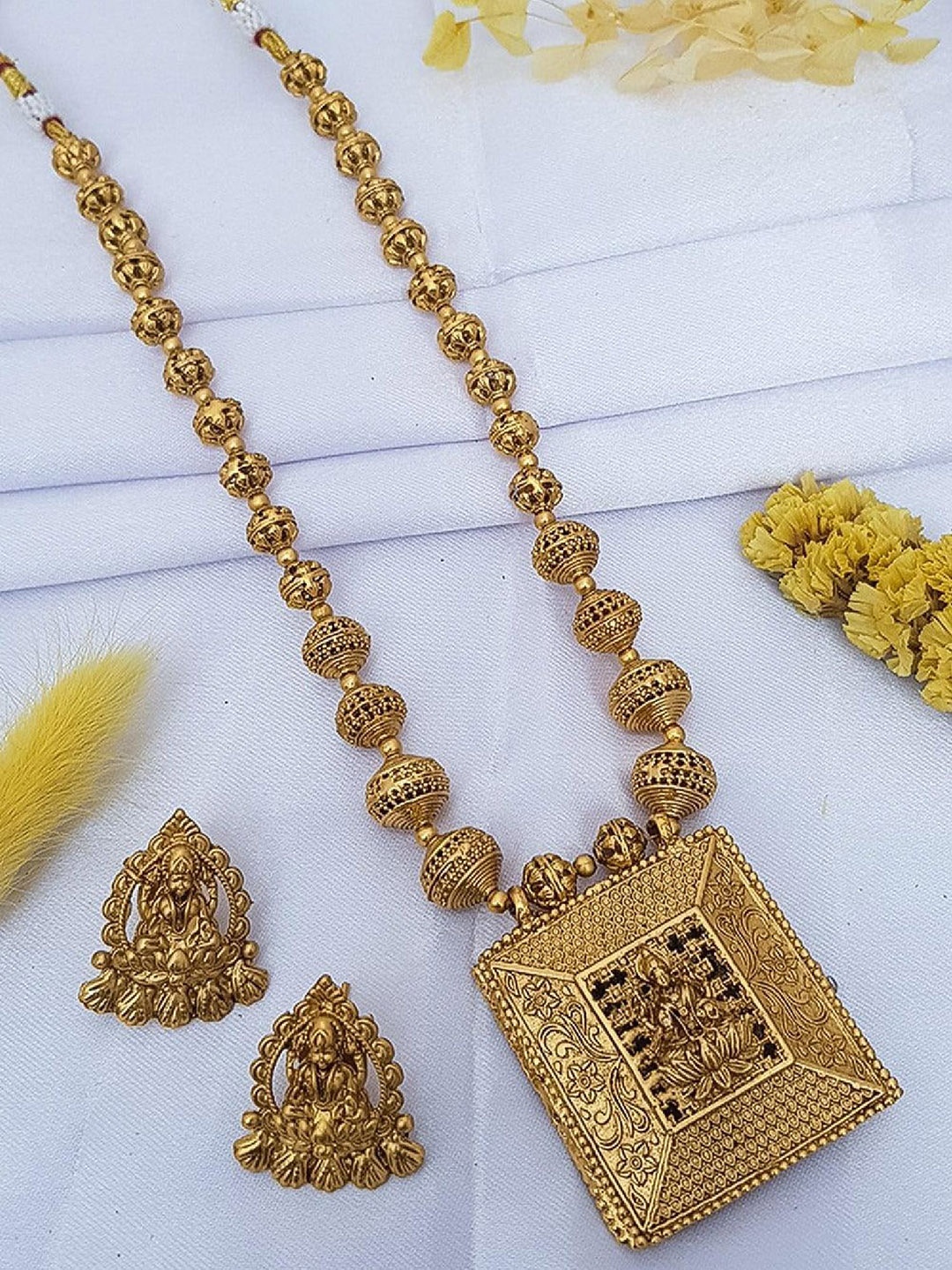 

GRIIHAM Gold-Plated Cubic Zirconia Studded Reversible Necklace and Earrings