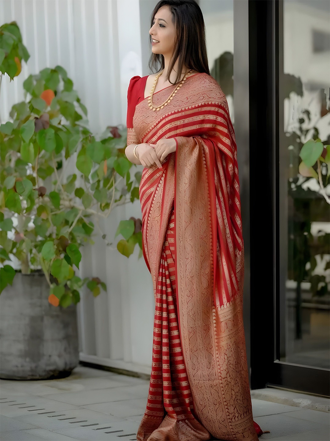 

Anouk Leheriya Zari Kanjeevaram Saree, Red