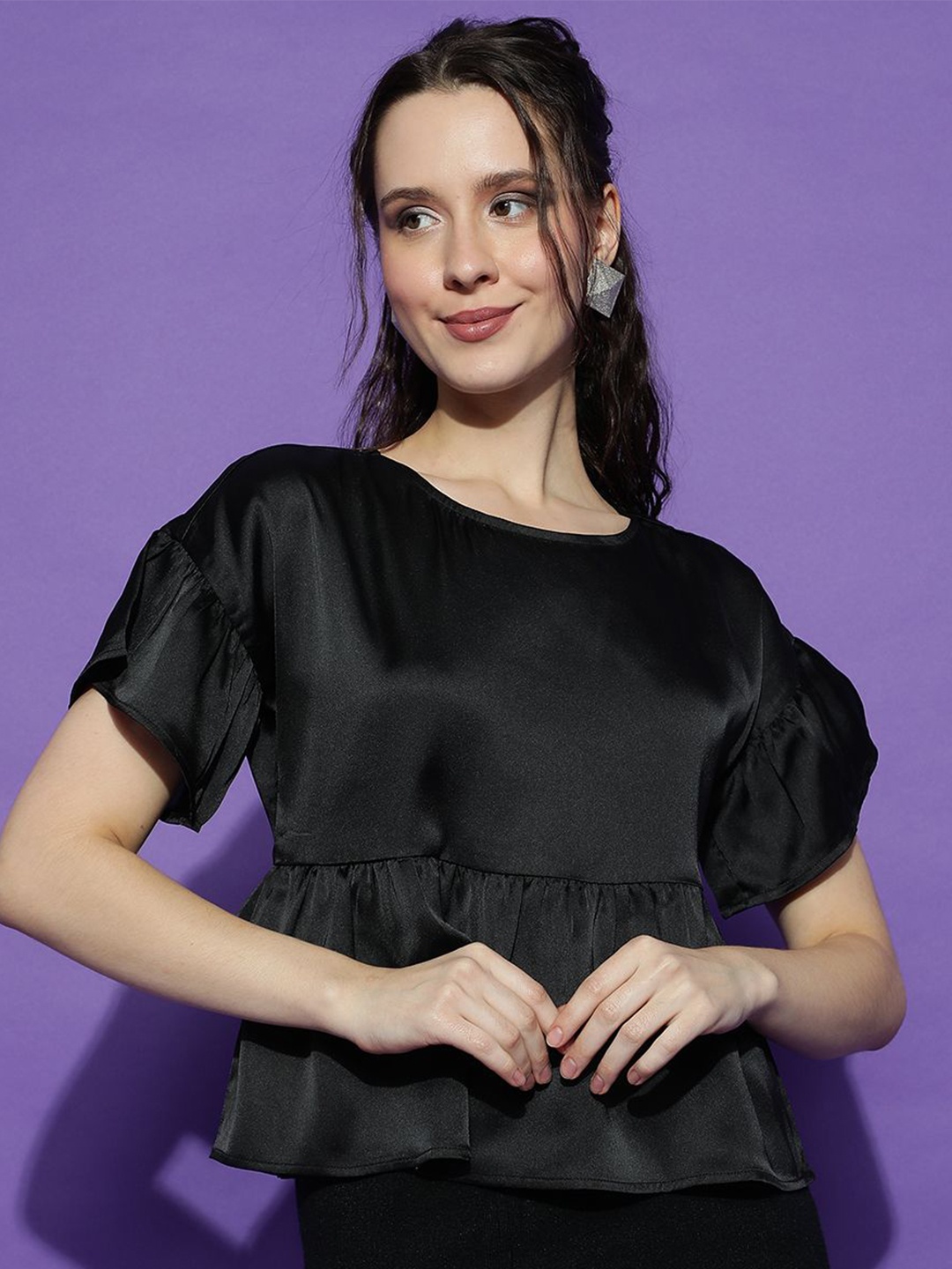 

Kotty Women Solid Round Neck Top, Black