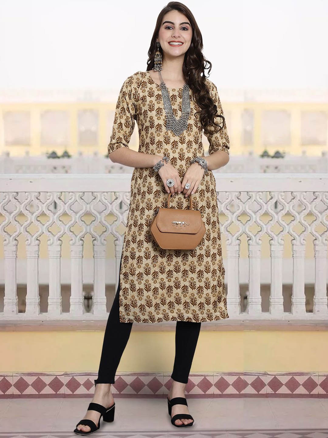 

7Threads Ethnic Motifs Printed Round Neck Crepe Straight Kurta, Cream