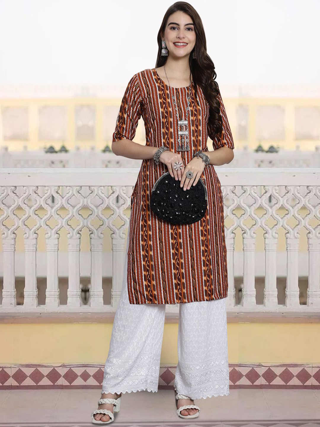 

7Threads Geometric Printed Regular Crepe Straight Kurta, Red